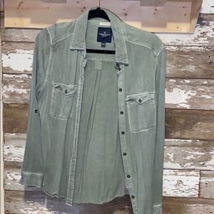 American Eagle boyfriend fit button up